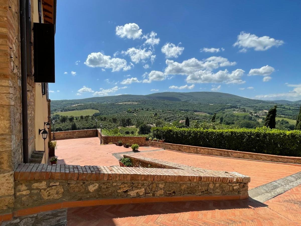 Agriturismo Castello Di Montauto ซานจีมิญญาโน ภายนอก รูปภาพ
