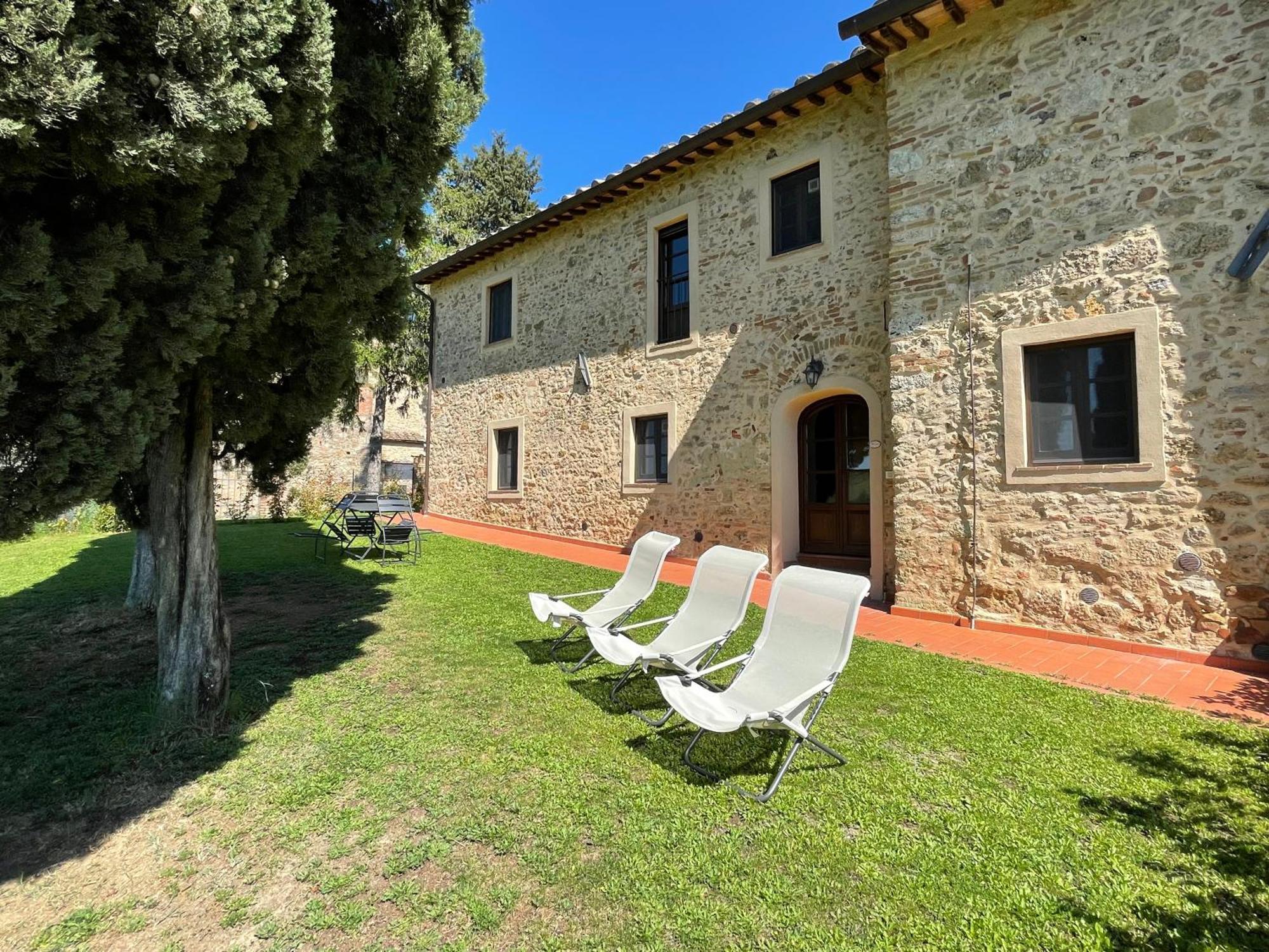 Agriturismo Castello Di Montauto ซานจีมิญญาโน ภายนอก รูปภาพ